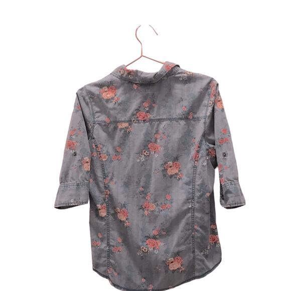 Legacy Falls snap top size medium 3/4 Sleeve Floral Denim Blouse - Picture 2 of 6